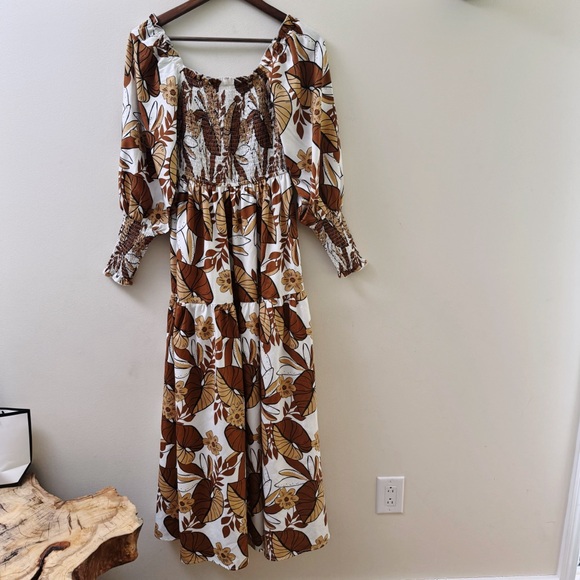 vestique Dresses & Skirts - Vestique Maxi Dress